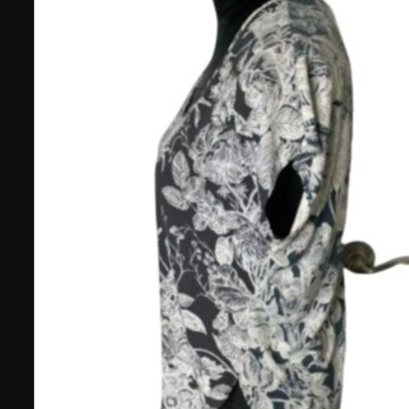 Ann Taylor Loft Womens Floral Print Short Sleeve Top XXSP Gray & White Career - Picture 2 of 8